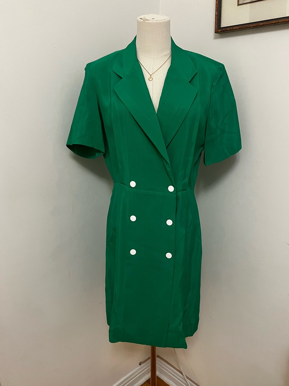 Double-Breasted mini Sandro Dress in Kelly Green